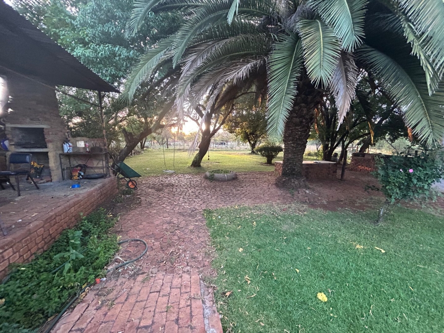 7 Bedroom Property for Sale in Rietfontein A H North West